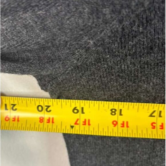 Abercrombie & Fitch Mens Minimalist Preppy Stretch Sweater Grey Size Medium - Picture 3 of 9